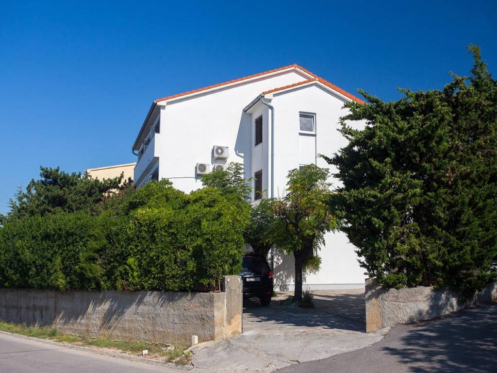 Guest House Mazuth Banjol Kültér fotó